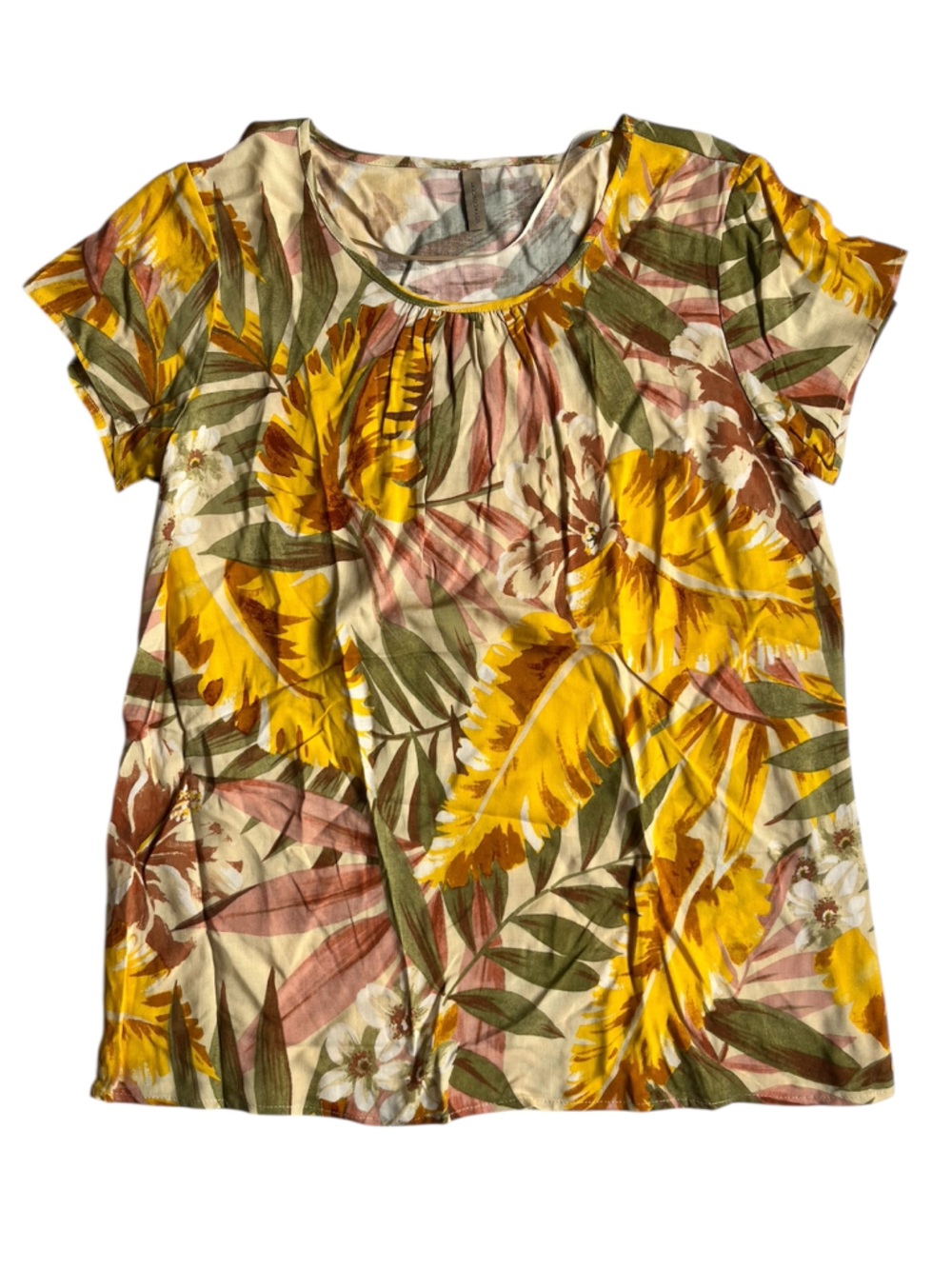 NWOT soyaconcept Tropical Short Sleeve Blouse
